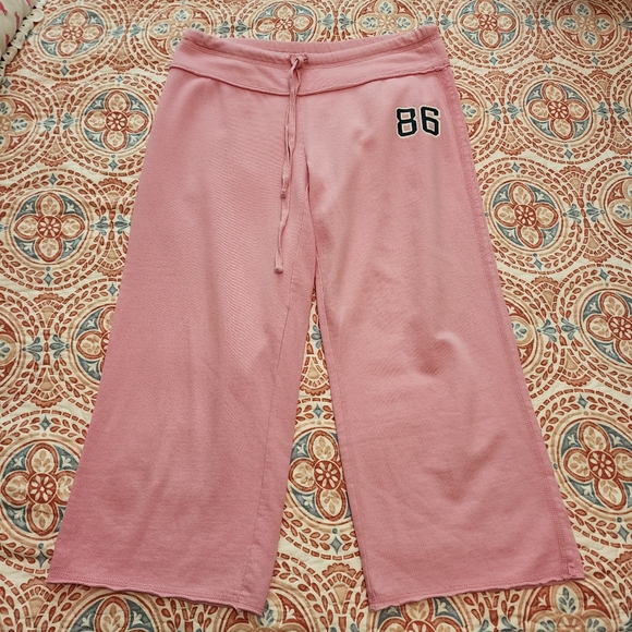 Victoria's Secret Pink Sweatpants - Picture 2 of 9